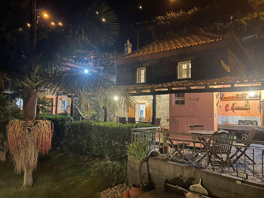 Secluded W Pool, Oceanside View, 3br, 3ba * Ponta do Sol (Madeira)