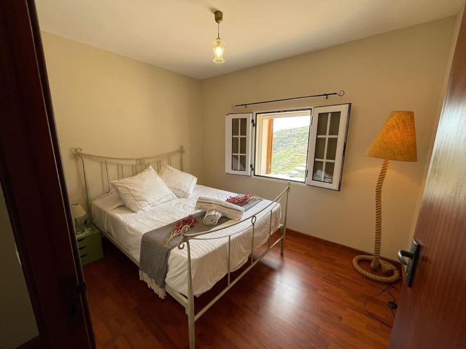 Villa Secluded W Pool, Oceanside View, 3br, 3ba *