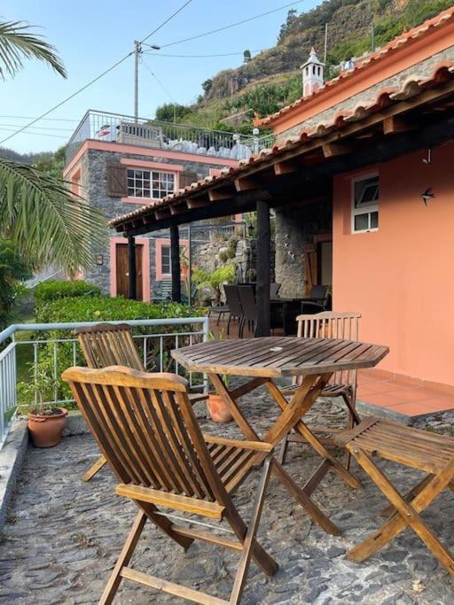 Villa Secluded W Pool, Oceanside View, 3br, 3ba